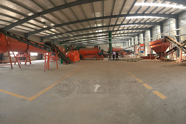 買一套高性價比有機(jī)肥設(shè)備，選擇靠譜生產(chǎn)廠家，服務(wù)質(zhì)量才跟得上