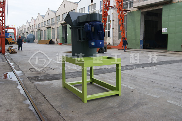 養(yǎng)雞場糞便制有機肥生產(chǎn)線，巧解環(huán)保難題