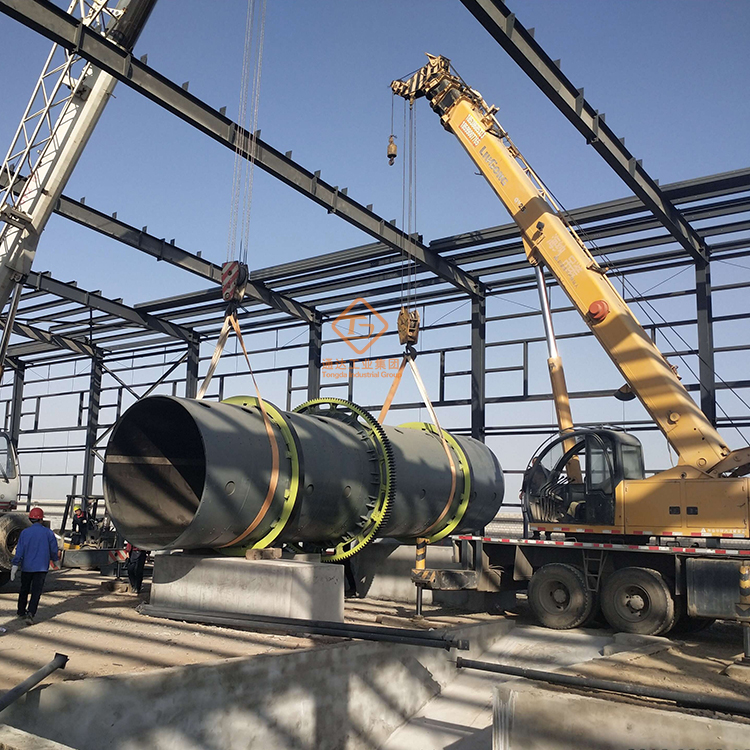 豬糞有機(jī)肥轉(zhuǎn)鼓造造粒機(jī)有什么特點(diǎn)