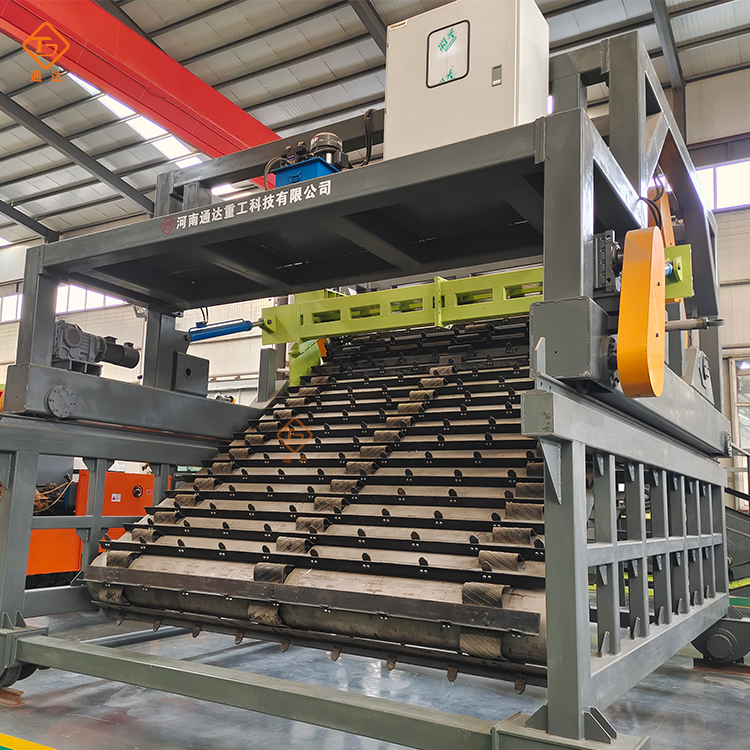 污泥發(fā)酵4米鏈板翻拋機